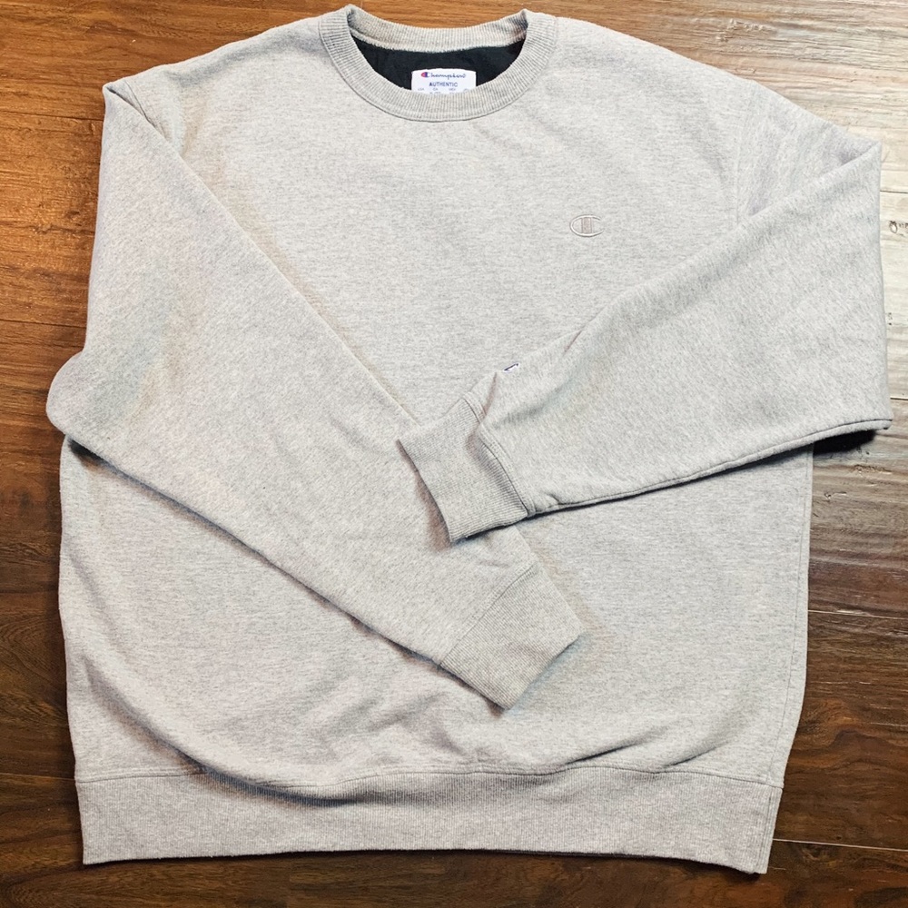 Men’s Authentic  Champion Sweater size Xl
